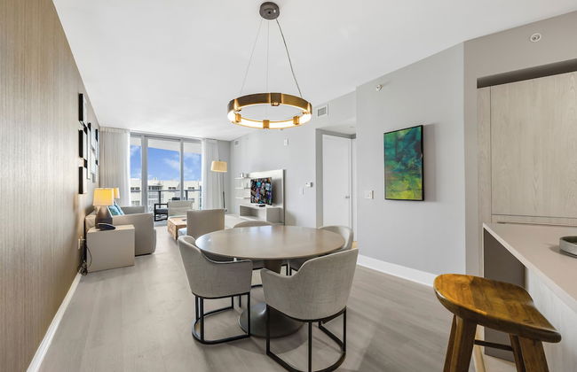 Luxury Beachfront Condos in Hollywood - Foto 48