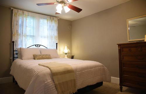 Cozy Home Near all Milwaukee Attractions - Foto 1