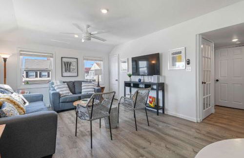 2-Bed Home by the Bay - Foto 20