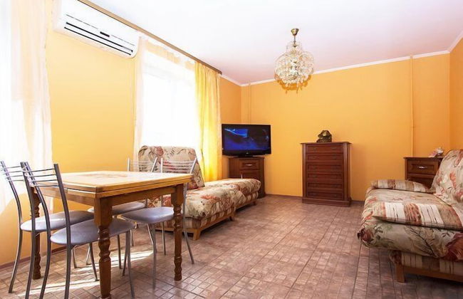 Apartments on Zatsepskiy 4 - Photo 1