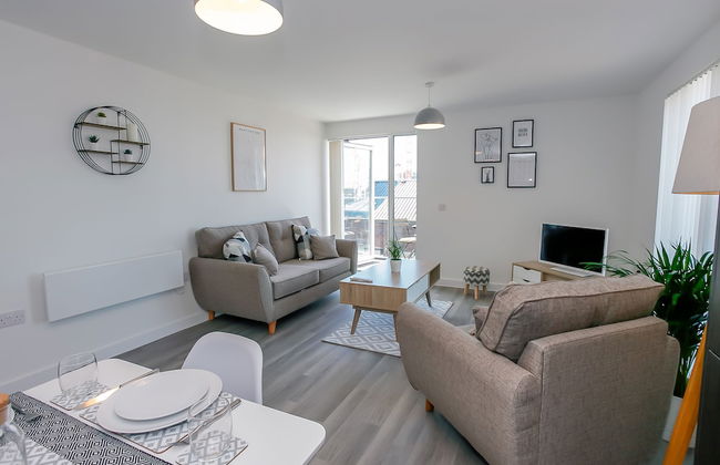 Hilltop Serviced Apartments - Northern Quarter - Photo 42