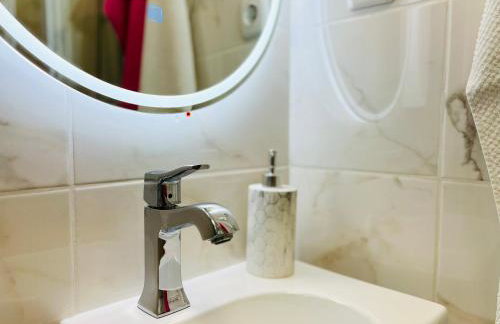 Charming Seaside Apartment - Foto 29