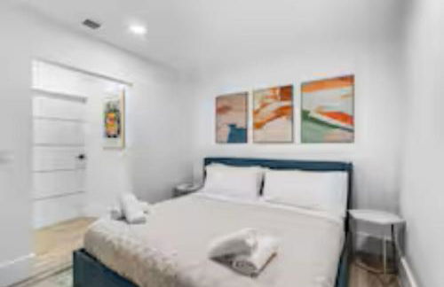 Unique Private Racing Track Villa in Miami Cinema - Foto 9