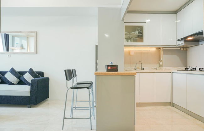 Fully Furnished with Comfortable Design 2BR Harco Mangga Besar Apartment - Photo 11