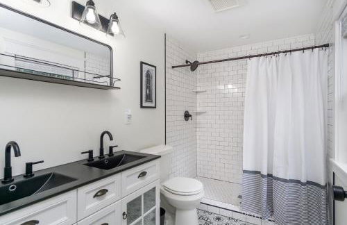 Blue Heron Bungalow 5 Min to Downtown Black Mtn - Foto 23