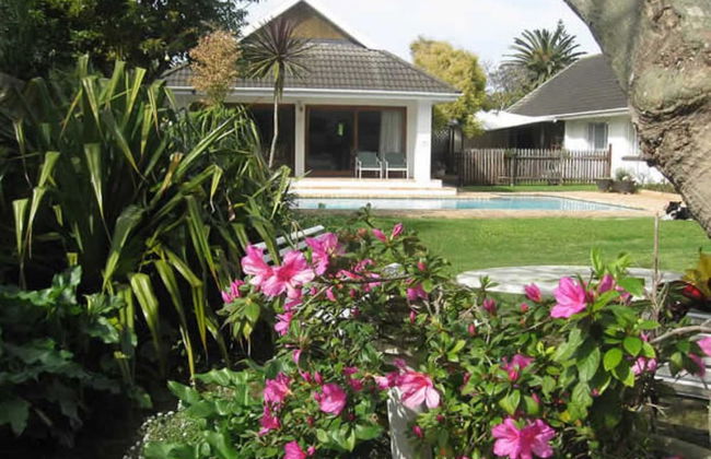 Wilmot Cottages - Photo 9