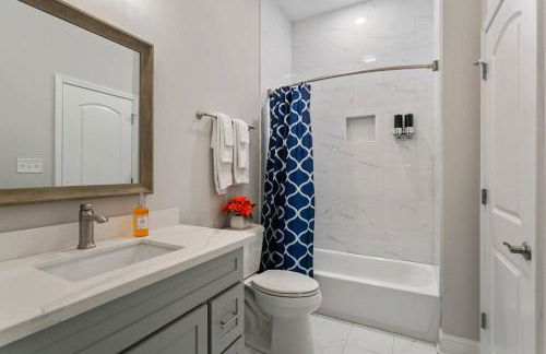 FIVE Bathrooms with FIVE Bedrooms and Stylish - Foto 21