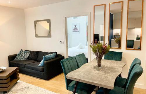 Urban Heaven with free parking - Photo 5