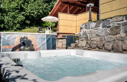 Amazing Home In Solto Collina Bg - Photo 6