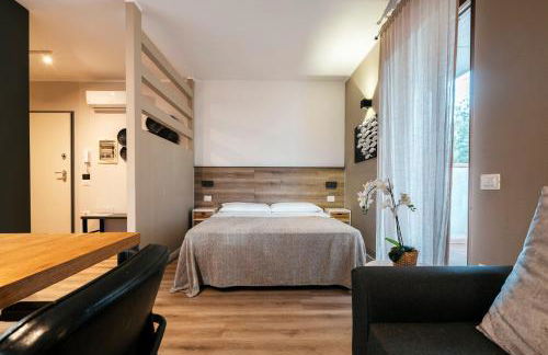 Mistral Apartments - Photo 18