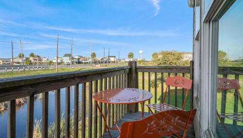 Charming Beachside Retreat: Steps from the Sand and Surf - Foto 5, Other