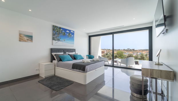 Villa das Amendoeiras by HelloVacations - Foto 4, Habitación