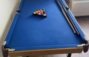 Wardown Place - Spacious 3 Bed House available for short term or long term Rental - Foto 5