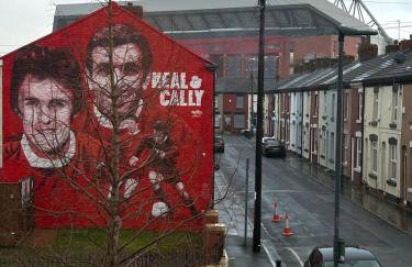 #18 Anfield 5 min walk Sleeps 7 4BR 5Bed 3Bathrms - Photo 1