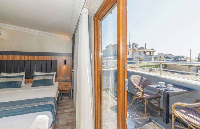 La Serena Hotel - Photo 36