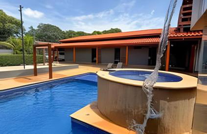 Casa incrível com piscina, hidromassagem e sauna - Foto 55
