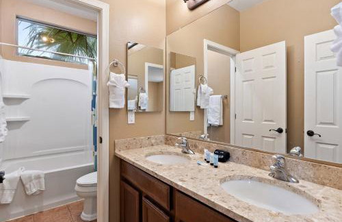 Chill & Thrill | Pool, Hot Tub • Family Game Villa - Foto 44