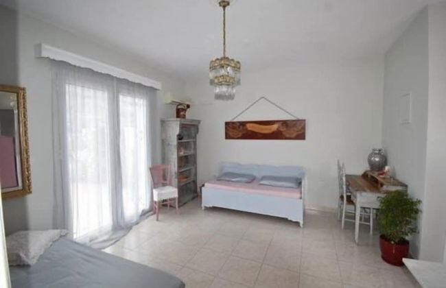 Brezza Apartment D - Photo 2