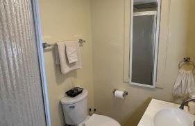 Cozy and Spacious Private Basement - Foto 3