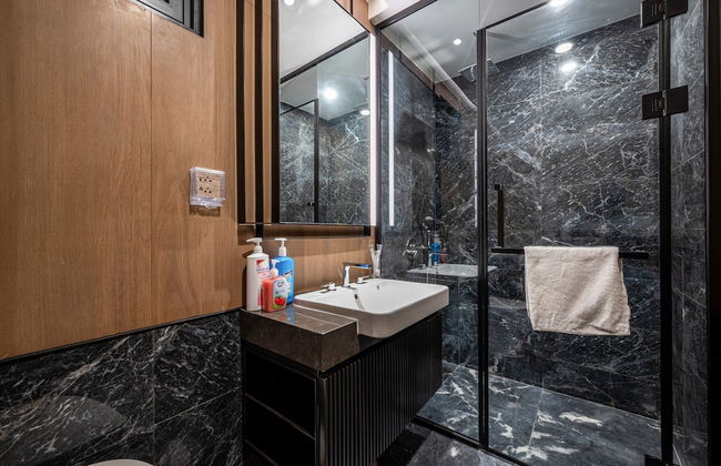 Lumiere Riverside Luxury Apartment - Photo 68