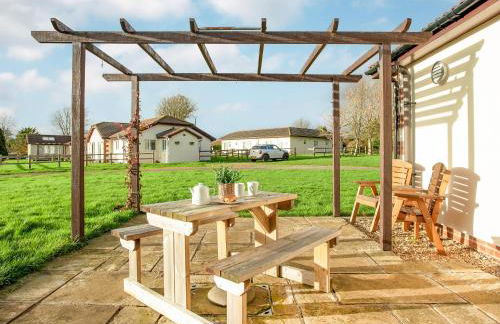 Wonkey Donkey Cottage - Photo 23