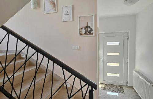 Villa Hirundinidae - Photo 11