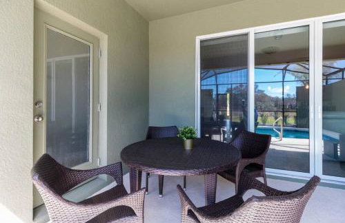 Amazing 4 beds with private pool near Disney - Foto 60