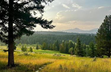 Luxury-Quintessential Montana Retreat! - Foto 21