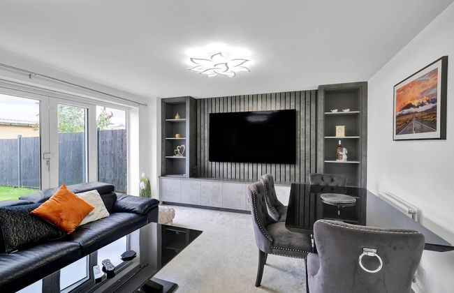 3 Bedroom and 2 Bath House with Balcony - Foto 22