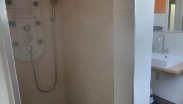 Komplette 4 Zimmer OG Wohnung - Foto 5