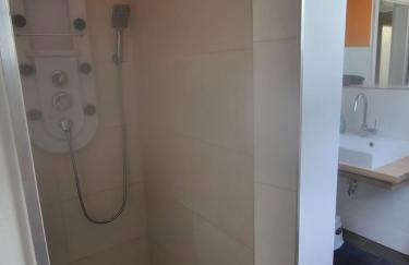 Komplette 4 Zimmer OG Wohnung - Foto 5