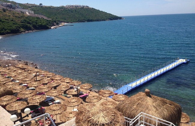 1 Bedroom Apartment Lake View 5 by Likya Global - Photo 12