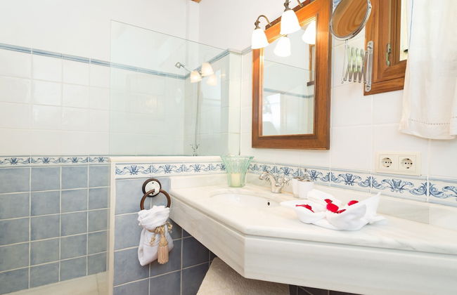 Es Pinar in Alar With 4 Bedrooms and 4 Bathrooms - Foto 20