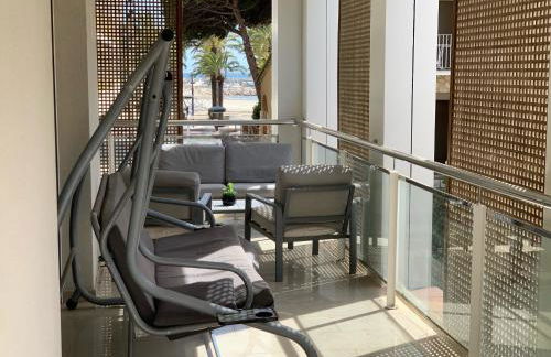 SOLIMAR 10 SALOU Solo FAMILIAS con Parking y piscina - Foto 12