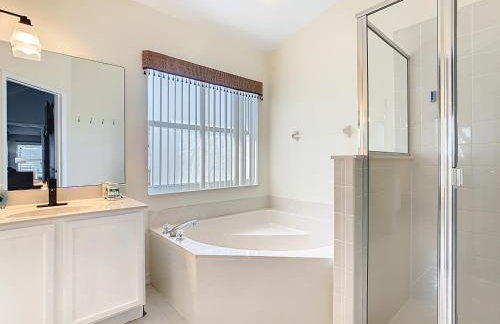 Pool home near Disney w themed rooms - Foto 51