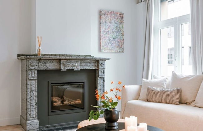 Charming House in the City of Antwerp With Parking - Foto 42