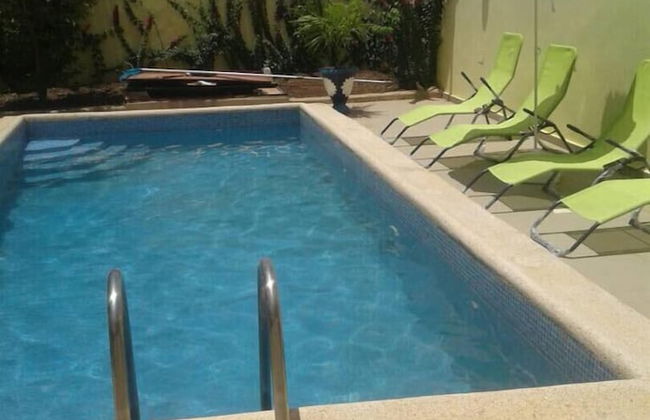 Diouf House - Photo 5