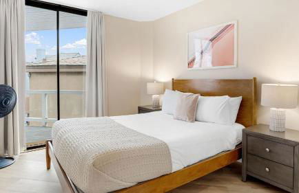 Beachfront Home w Ocean Views • Right on Mission Beach Belmont by AvantStay - Foto 46