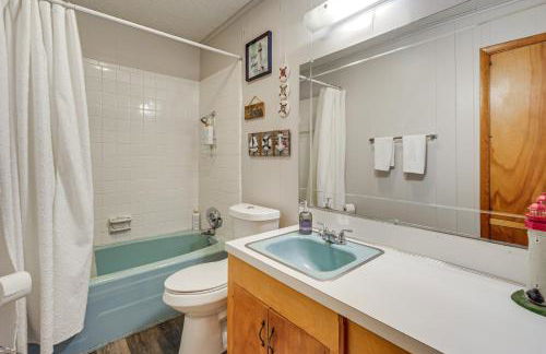 Rustic Lake Buchanan Hideaway with Game Room and Grill - Foto 18