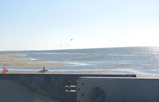 Chalet in Goedereede Near North Sea Beach - Photo 35