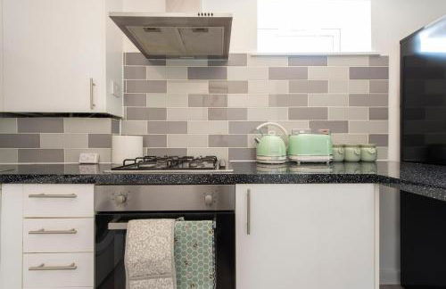 The Green Haven-Cozy luxury flat in Crayford - Photo 16