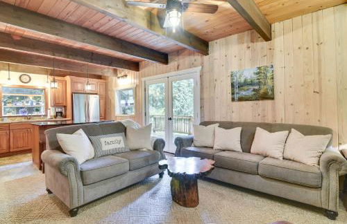 Peaceful Mt Hood Cabin with Hot Tub and Fire Pit! - Foto 6