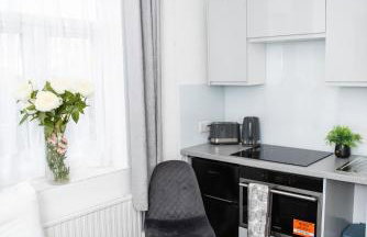 Small But Cozy Studio, Great Tube Connection (D) - Foto 6