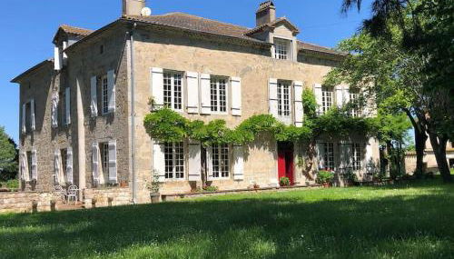 Grande maison en pierre de taille avec piscine, sauna et jacuzzi - Foto 1, Garden
