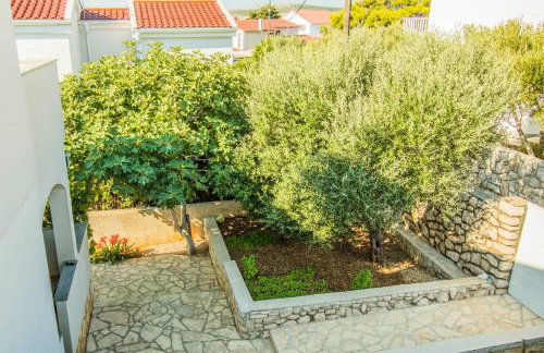 Apartment Gianni only 70m from the sea, island Pag - Foto 23