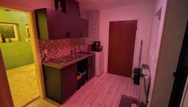 Blaues Haus - kleinere Doppelhaushälfte in Stadtkernnähe mit traumhaftem Bad und Küche - Foto 2