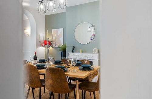 LONG TERM STAY SPECIAL OFFER AVAILABLE! 5-Bedroom Spacious, Stunning Design, Sociable Areas & Cosy House Near South Downs Park, Sleeps 11 with GAMES Room, PRIVATE PARKING and GARDEN - by Blue Puffin Stays - Foto 32