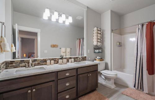 Luxury Home, 5BR, 4BT, Near Portland DT, Game Room, Nature Trails - Foto 22