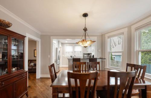 Steps to Dtwn Plymouth! Home with Dog-Friendly Yard - Foto 7