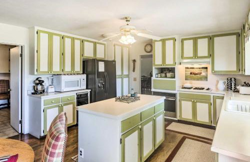 Patio and Yard Dtwn Cottonwood Home! - Foto 10